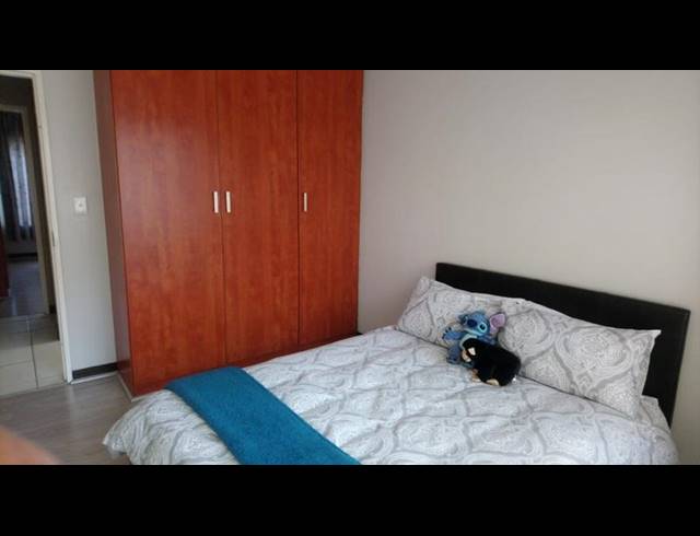 2 BEDROOM PROPERTY TO RENT IN SUNNINGHILL